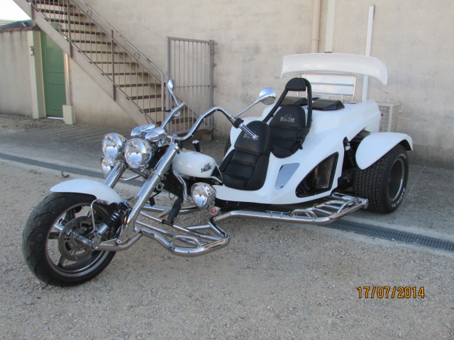 Trike Fighter X11 face