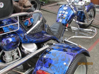 Trike bleu noir