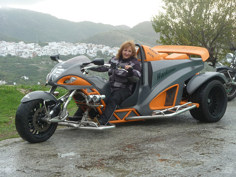 Trike gris orange