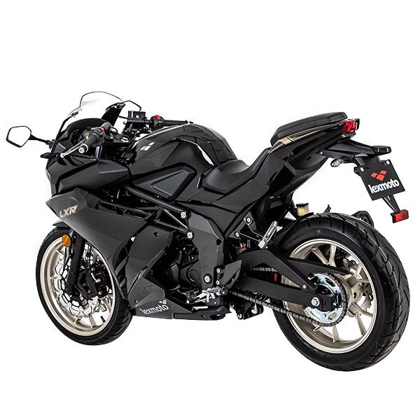 moto sportive 125 noir
