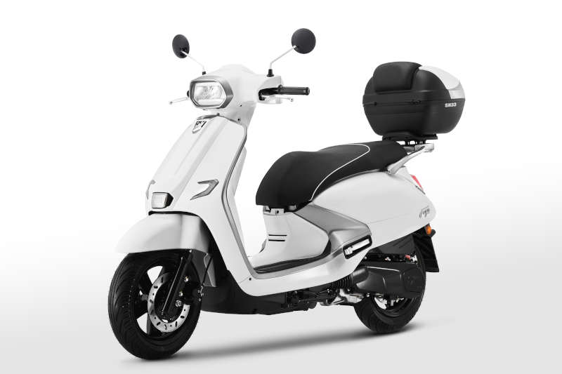 scooter 125 avec top case
