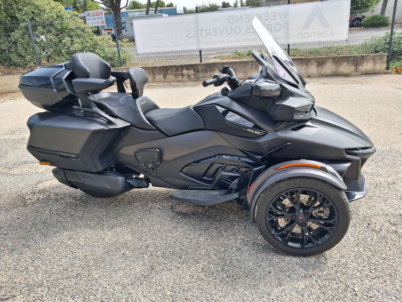 can am noir mat